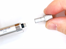 ノックキャップを装着するの画像1