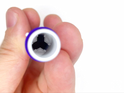 挿入する穴を確認するの画像1