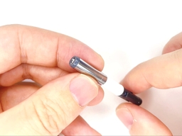 ノック部品に消しゴムを装着するの画像4