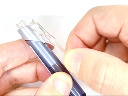 （補足）クリップは外れないの画像1