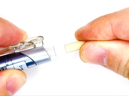 消しゴムを装着するの画像1