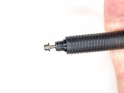 （補足）チャックはノック状態で輪を下ろすと開くの画像2