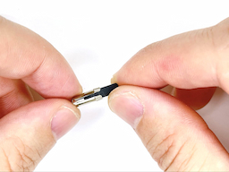 消しゴムに金具を装着するの画像2