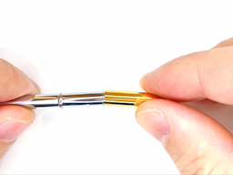 芯タンク上部にノックキャップを装着するの画像2