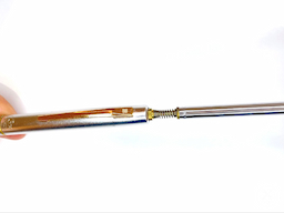 ケースに芯タンクを挿入するの画像2