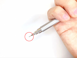 動作チェック①ノックしたらシャー芯が出ることの画像1