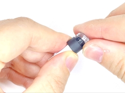 ノック部品のキャップを外すの画像2