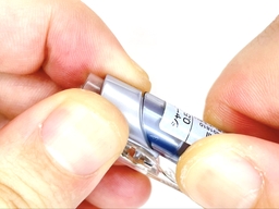 （補足）ペン上部のノック部品は分解不可の画像2