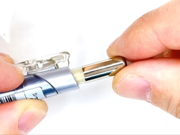 ノックキャップを装着するの画像2