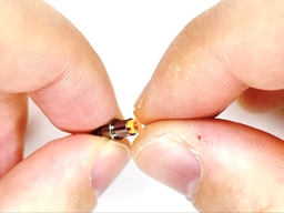 （補足）口金内部のオレンジ部品は外れないの画像2