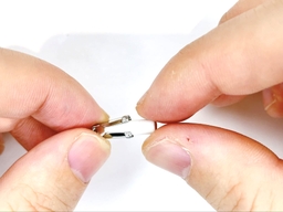 消しゴムの金具を外すの画像2