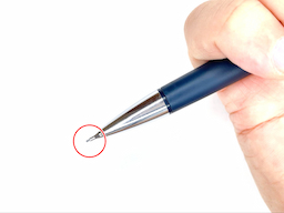 動作チェック①ノックしたらシャー芯が出ることの画像2