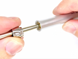 グリップ結合部を装着するの画像3