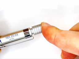 ノックキャップを装着するの画像3