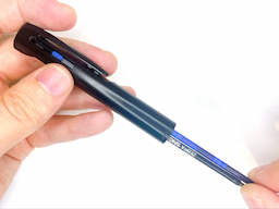 青インク芯を挿入するの画像2