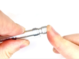 ノックキャップを装着するの画像3