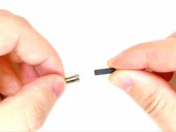 消しゴムの金具を外すの画像4