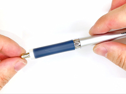 ケースに芯タンクを挿入するの画像4