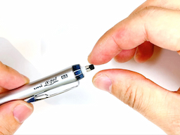 金具付き消しゴムを装着するの画像4