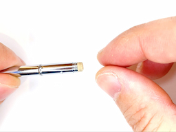 芯タンク上部に消しゴムを装着するの画像4