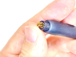 （補足）チャックはノック状態で輪を下ろすと開くの画像4