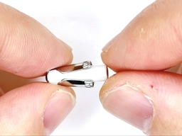 消しゴムに金具を装着するの画像4