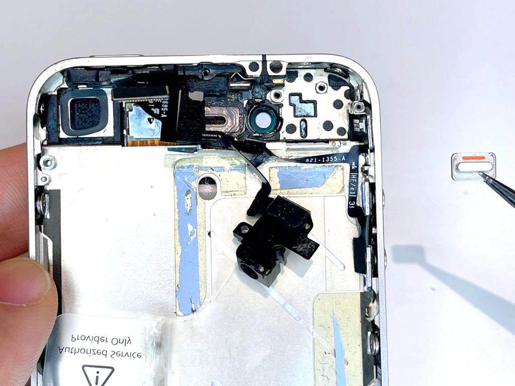 iPhone4のサイレントスイッチ交換方法