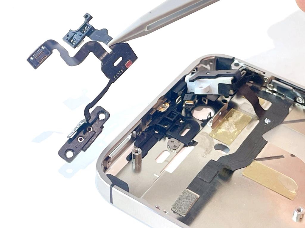 iPhone4Sの電源センサーケーブル交換