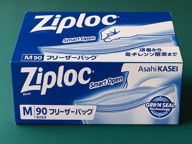 【Ziploc】ジップロック フリーザーバッグ（M）