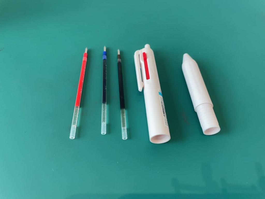 ジェットストリーム3色の分解方法