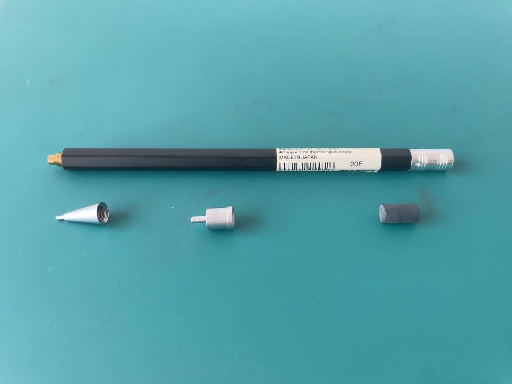 【無印】木軸六角シャープペン消しゴム付きの分解方法