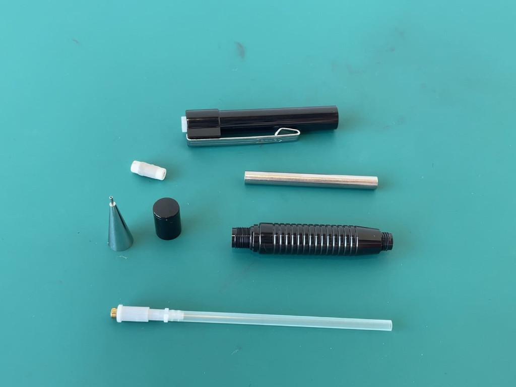 パイロット2020フレフレの分解方法