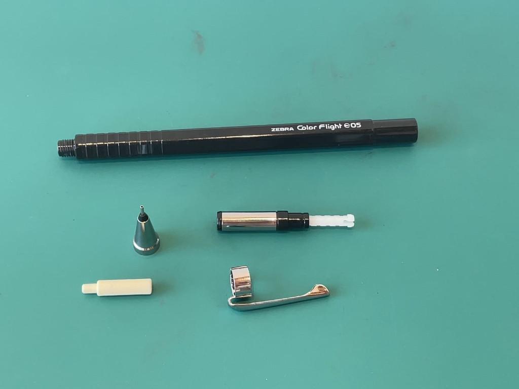 カラーフライト（Color Flight）の分解方法