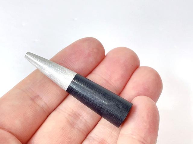 先端キャップの写真
