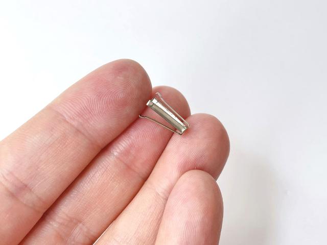 消しゴム金具ケースの写真