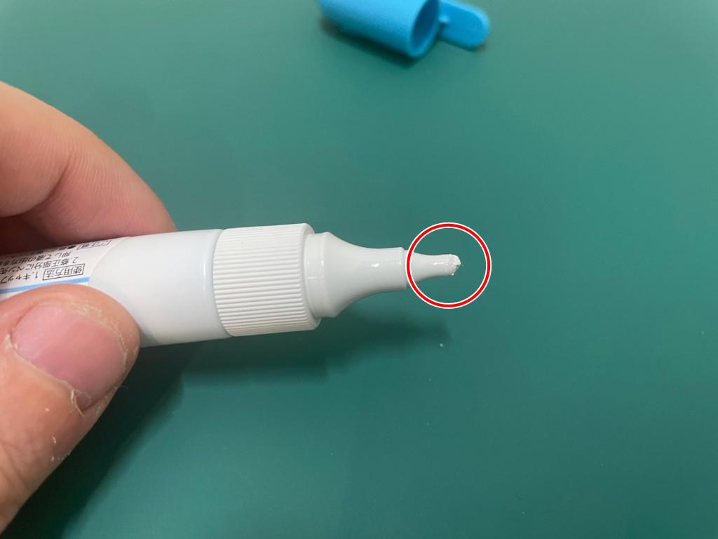 ぺんてる修正液ペンの使用後メンテナンス方法