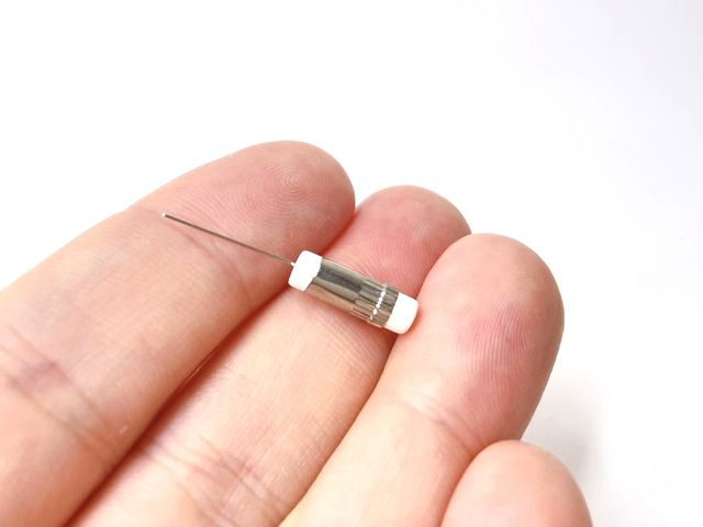 消しゴム サムネイル1