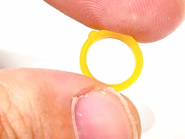 黄色のゴム輪 サムネイル4