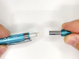 ノックキャップを装着するの画像1