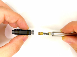 グリップ部分を装着するの画像1