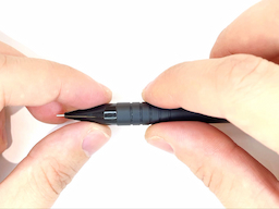 口金を回しケースから芯タンクを引き抜くの画像1