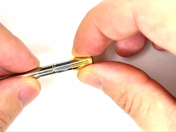 ノックキャップを外すの画像1