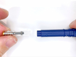 ケース先端にチャックを装着するの画像1