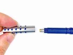 グリップを装着するの画像1