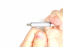 (補足)チャックはノック状態で輪を下ろすと開くの画像1