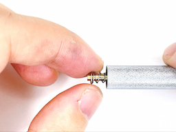 バネを外すの画像1