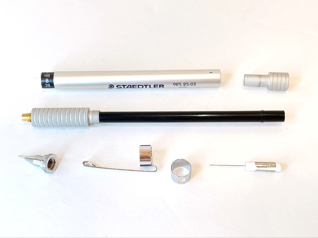 ステッドラー(STAEDTLER)925:25の分解方法のアイキャッチ画像