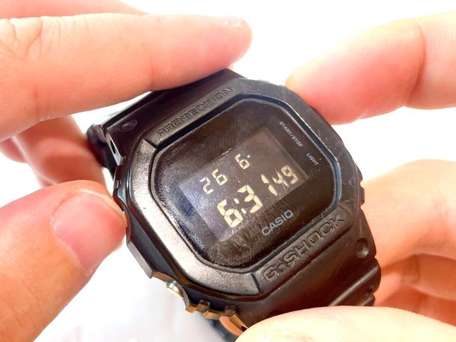 GショックDW5600BBの時刻・日付合わせ