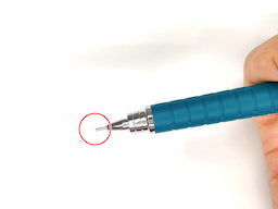 動作チェック①ノックしたらシャー芯が出ることの画像1