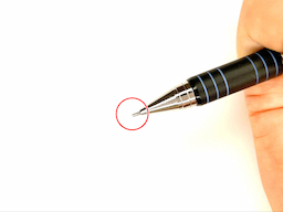 動作チェック①ノックしたらシャー芯が出ることの画像1